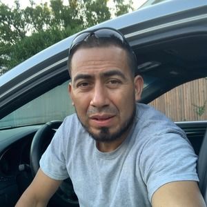 Meet your Posher, Luis